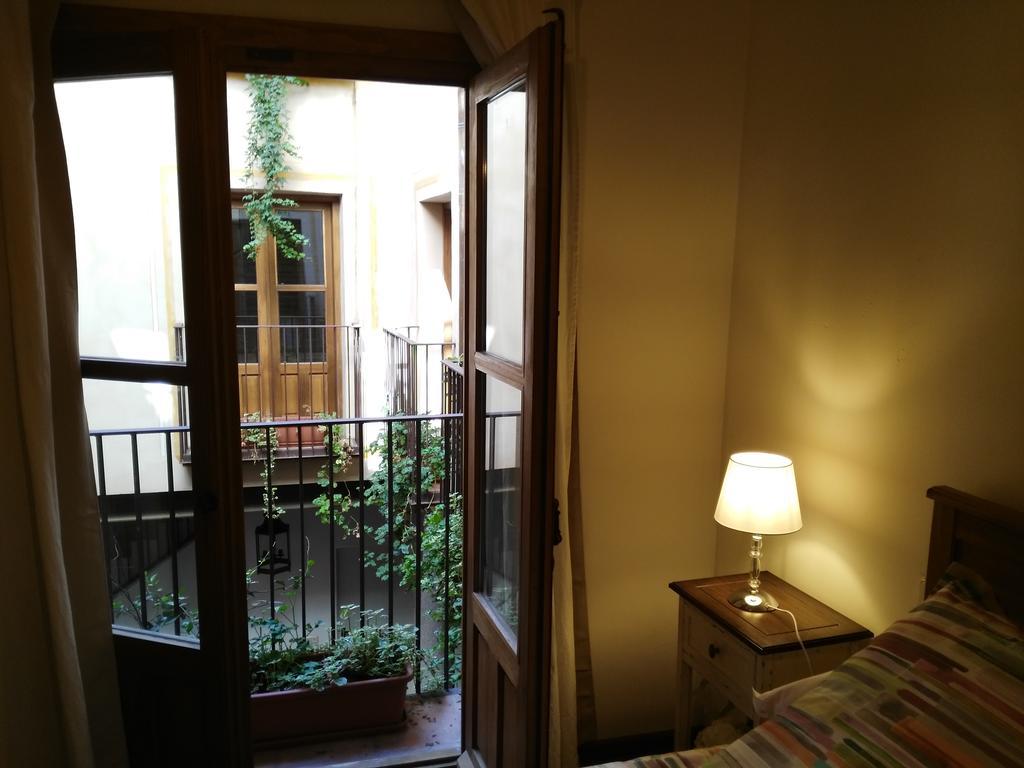 Apartamentos Nuncio Viejo Толедо Екстериор снимка